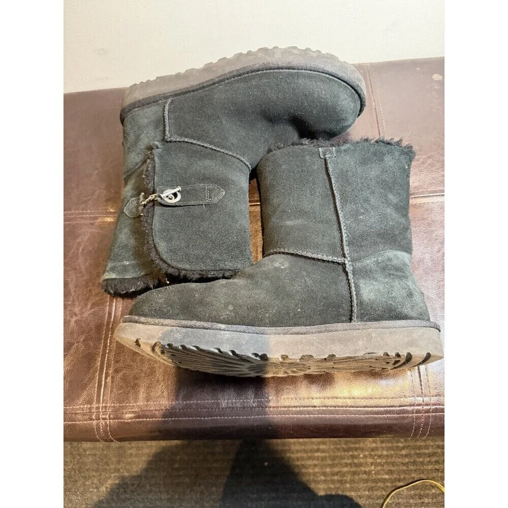 UGG Estera UGG Plush Faux Fur Lined Boot - Black - Size 9